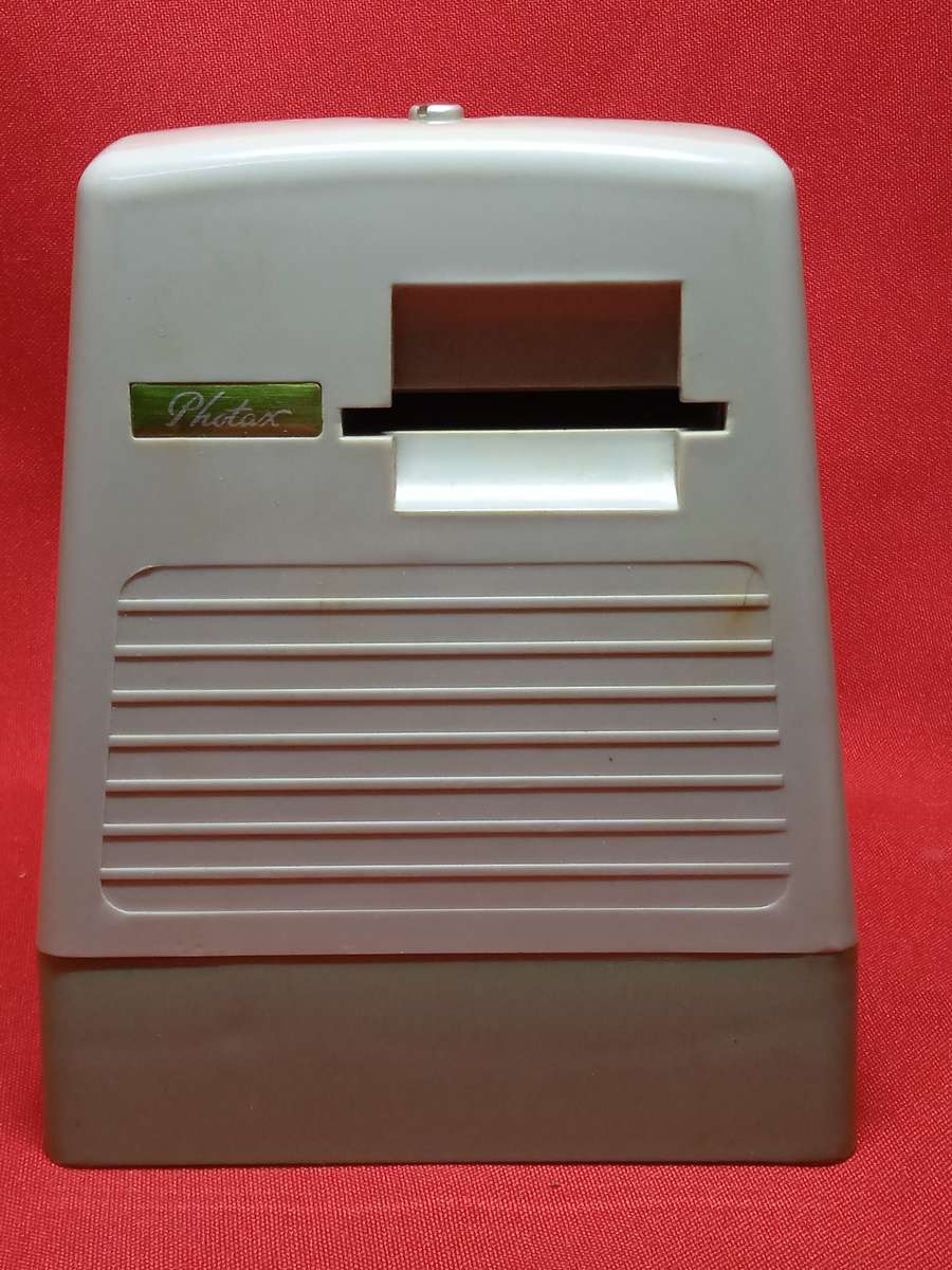 VINTAGE PHOTAX COLOUR VIEWER