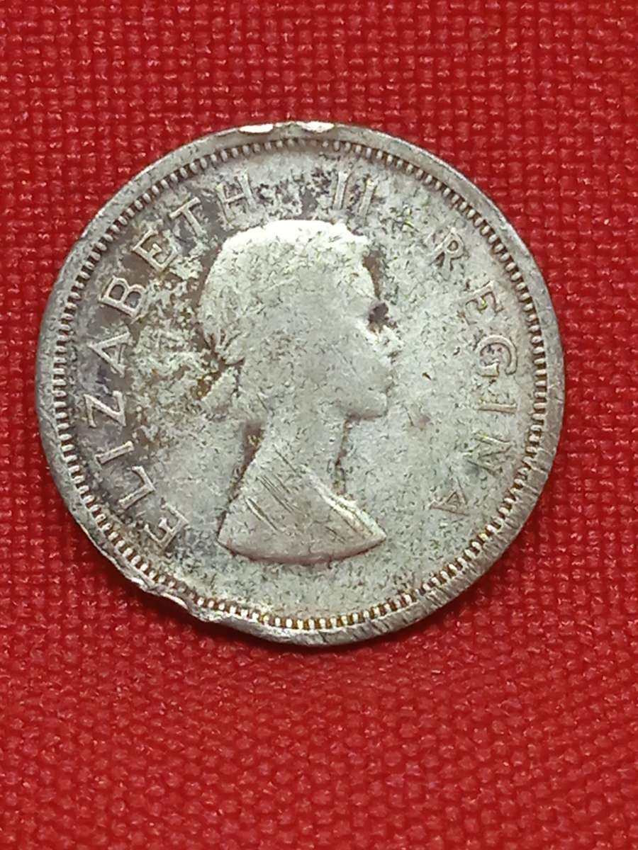 DAMAGED 1954 SILVER SIXPENCE