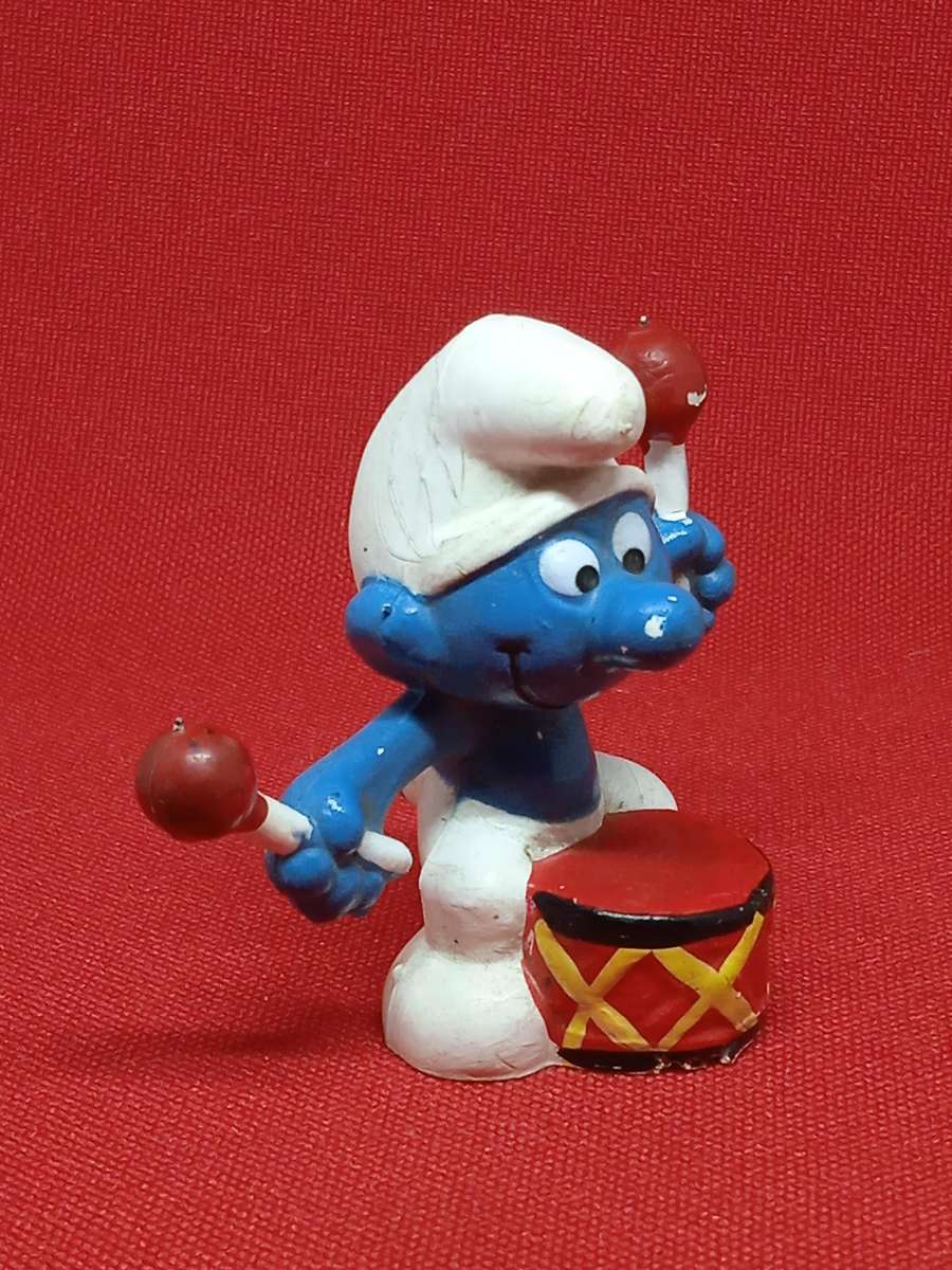 VINTAGE SMURF