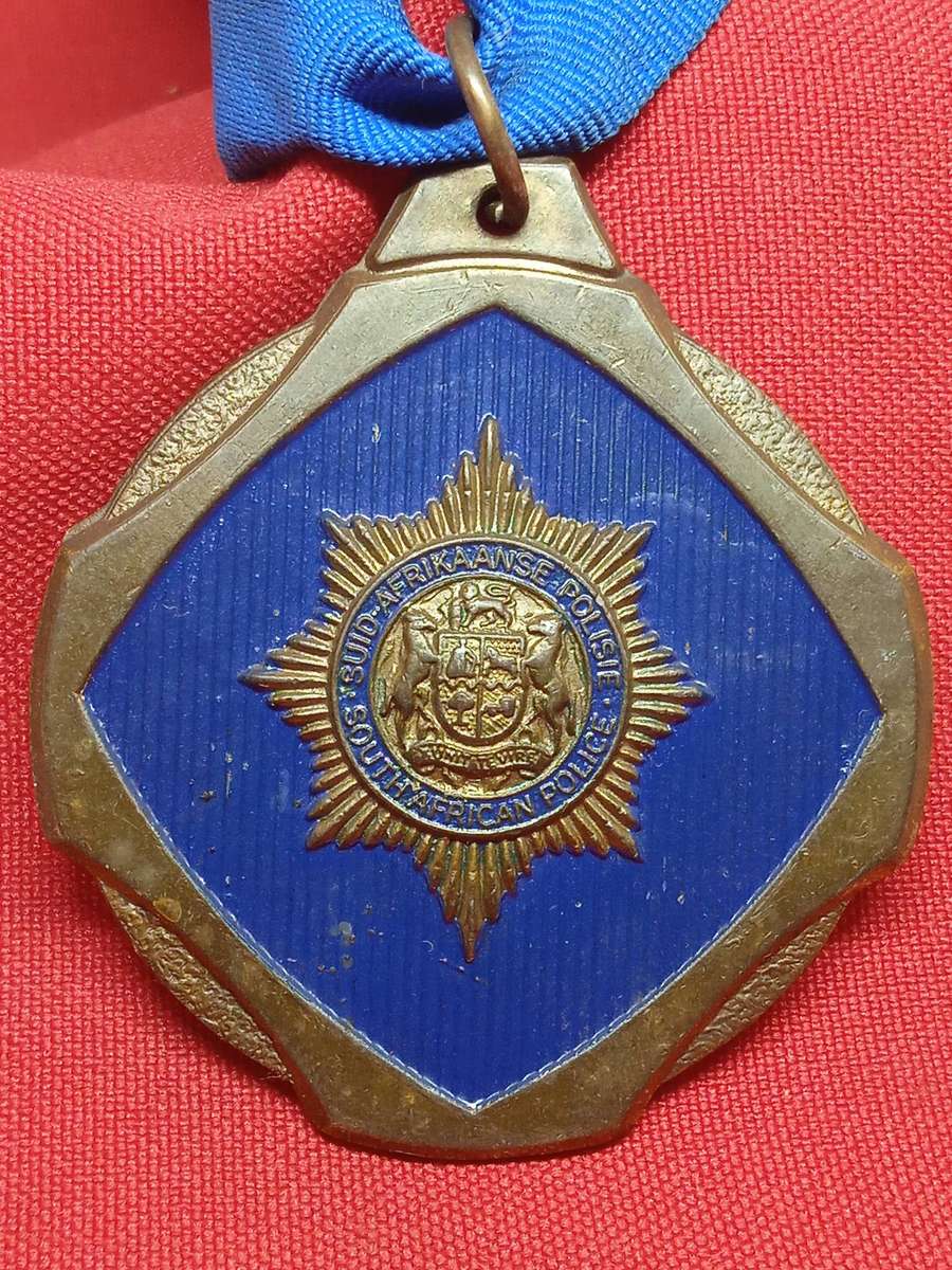 OLD SOUTH AFRICAN POLICE MEDAL