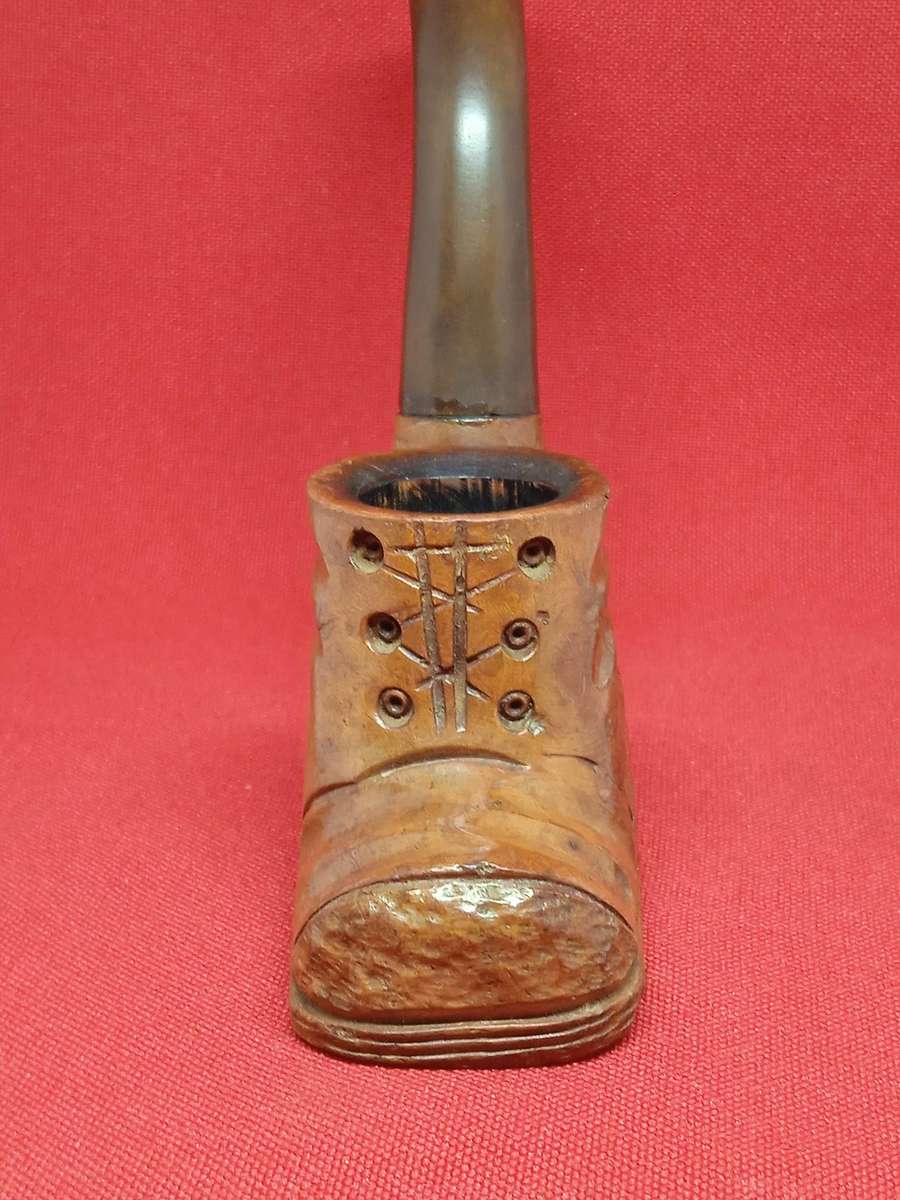 VINTAGE GENUINE BRIAR BOOT SMOKING PIPE