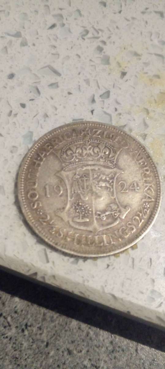 RARITY.1924 UNION SILVER HALF CROWN.NOT A FILLER.GOOD COND.