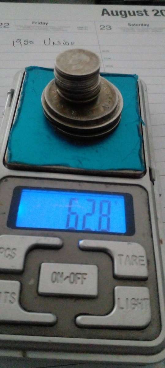 UNION OF SA SILVER COINS AND 1X 1955 MOZAMBIQUE 20 DOLLAR COIN.TOTAL WEIGHT 62.8 GRAMS. NETTO 39.6 G