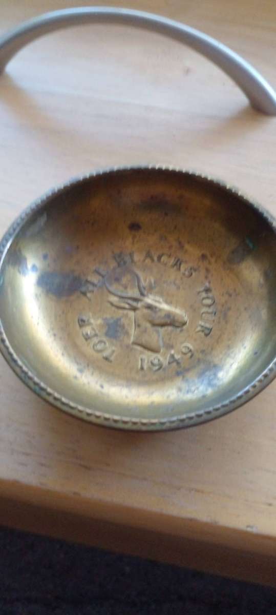 RARE , RARE 1949  ALL BLACKS TOUR TO SA COPPER ASHTRAY REMEMBERANCE.