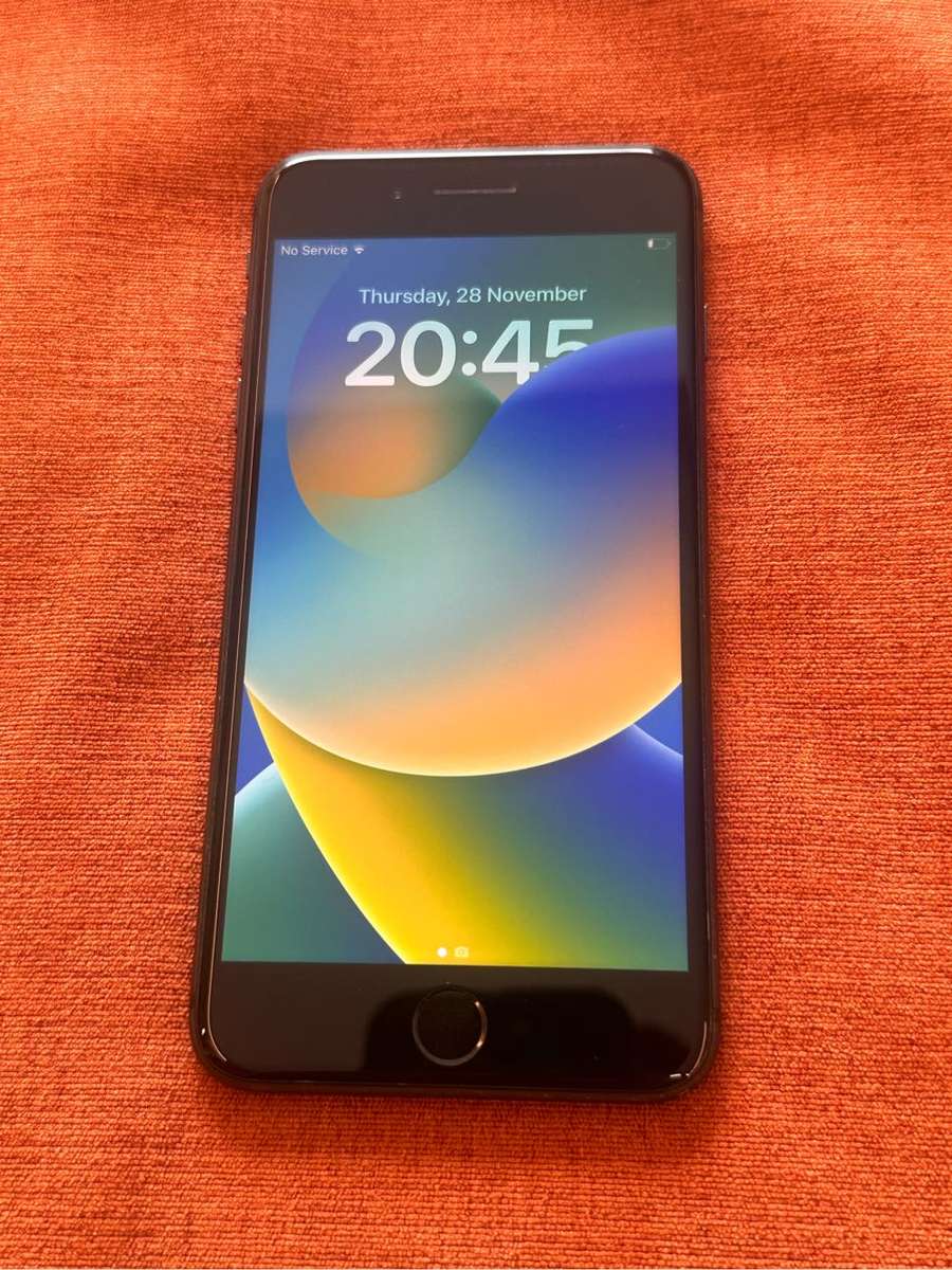 iPhone 8plus 64GB **Great Condition **