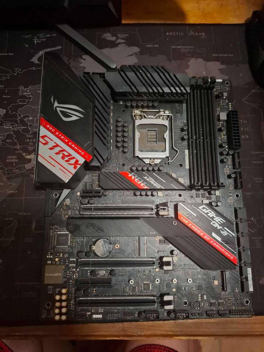Asus rog strix lga 1200 10th/11th gen motherboard
