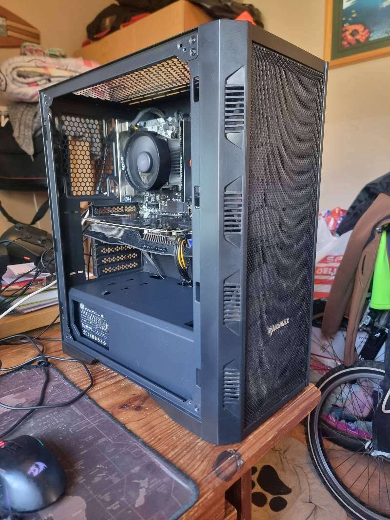 Ryzen 5 1600 gaming pc