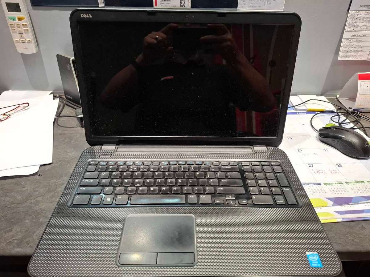 Faulty laptops for repairs