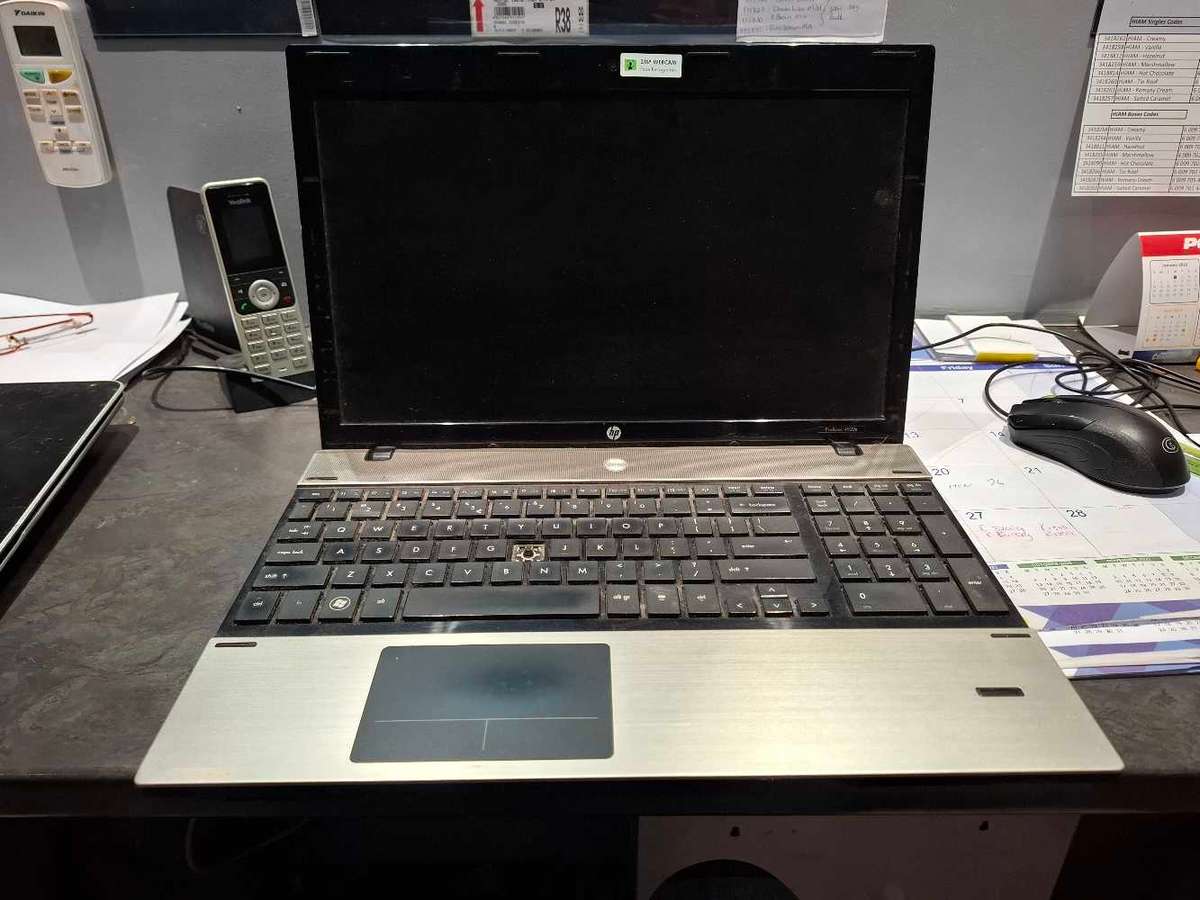 Faulty laptops for repairs