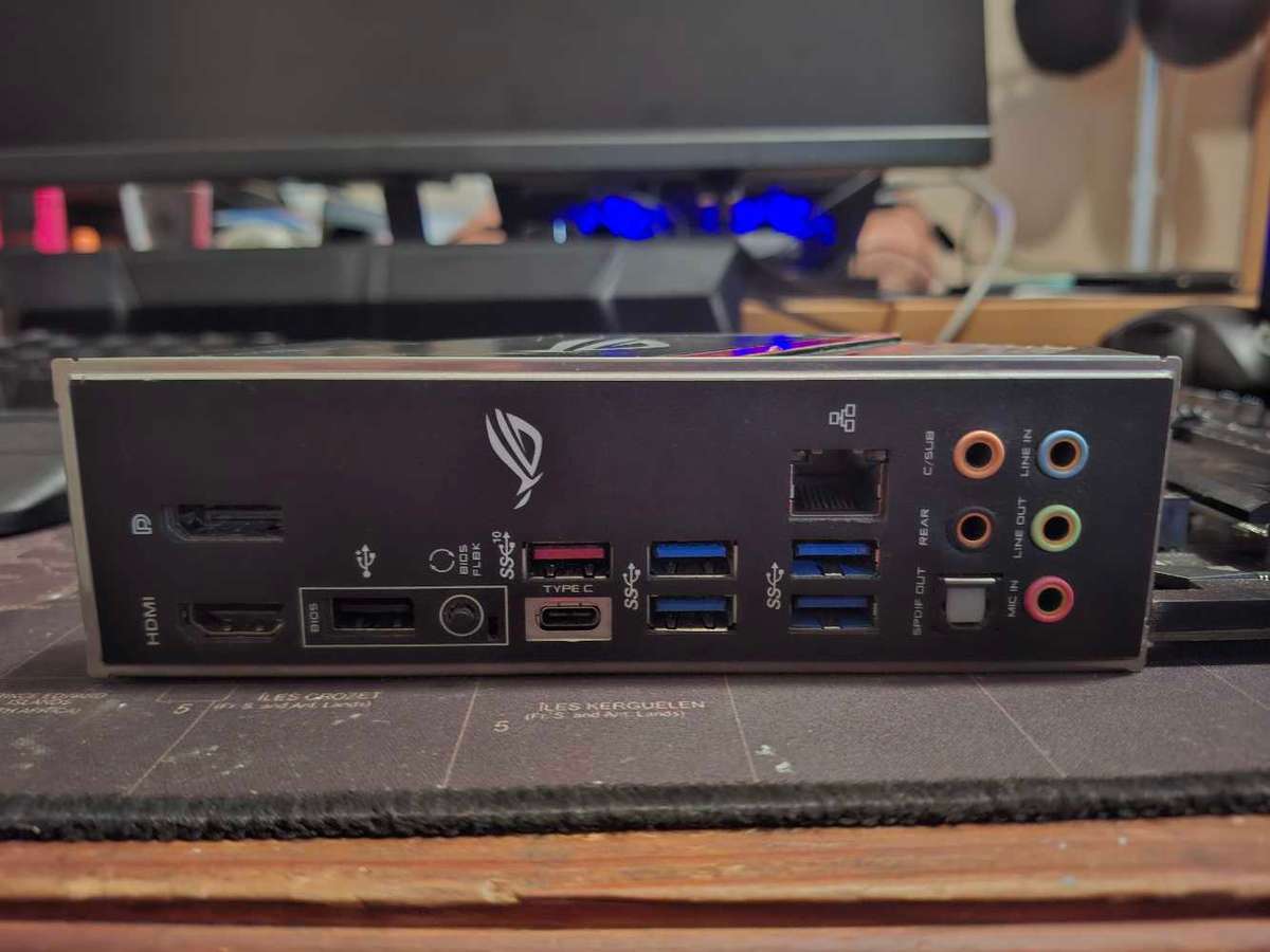 Asus rog strix lga 1200 10th/11th gen motherboard