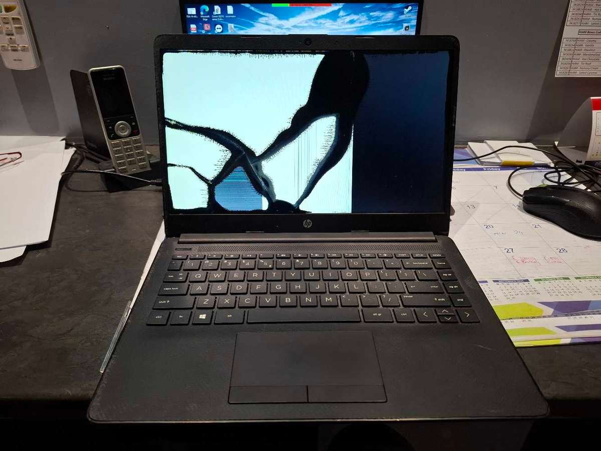 Faulty laptops for repairs
