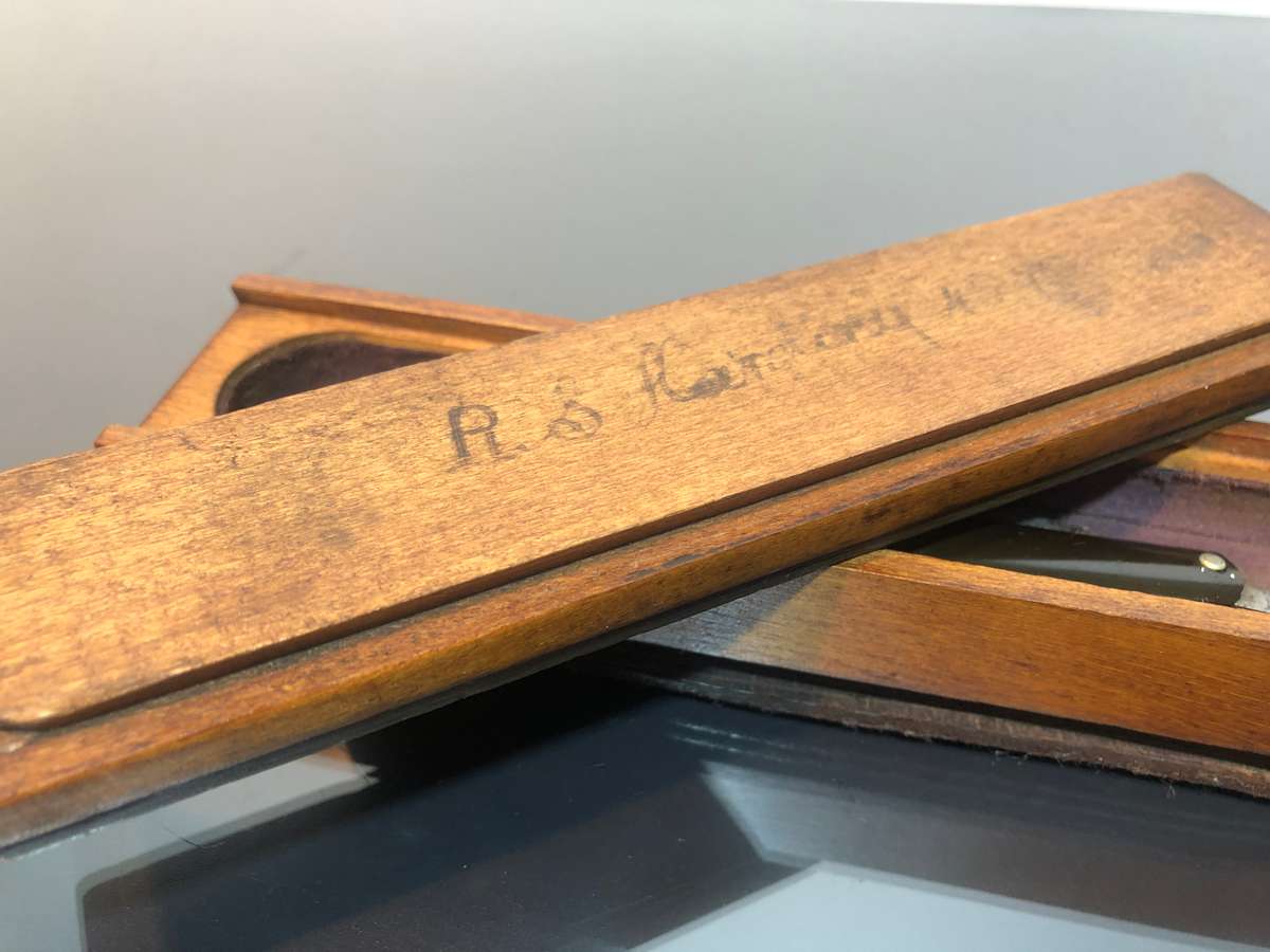 Barbers JA Henckels Zwillengswerk Straight Razor in Original Box