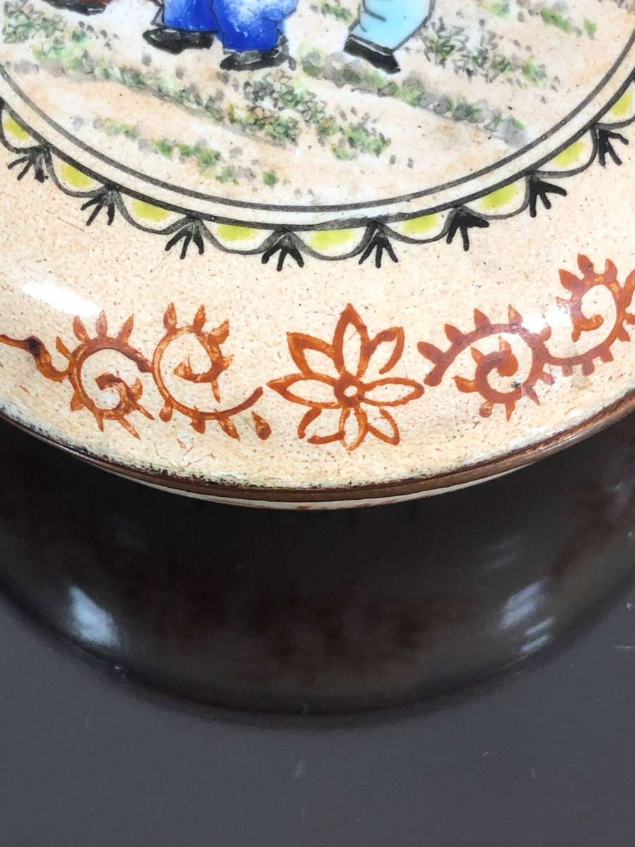 A Chinese Republic Period Enamelled Ink Brush Washer
