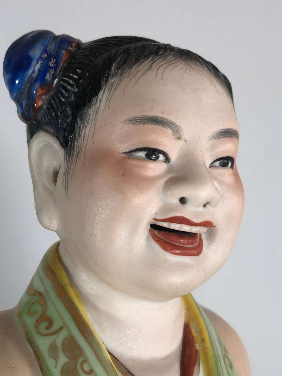 A Large Chinese Famille Rose Porcelain Figurine ***please read condition***