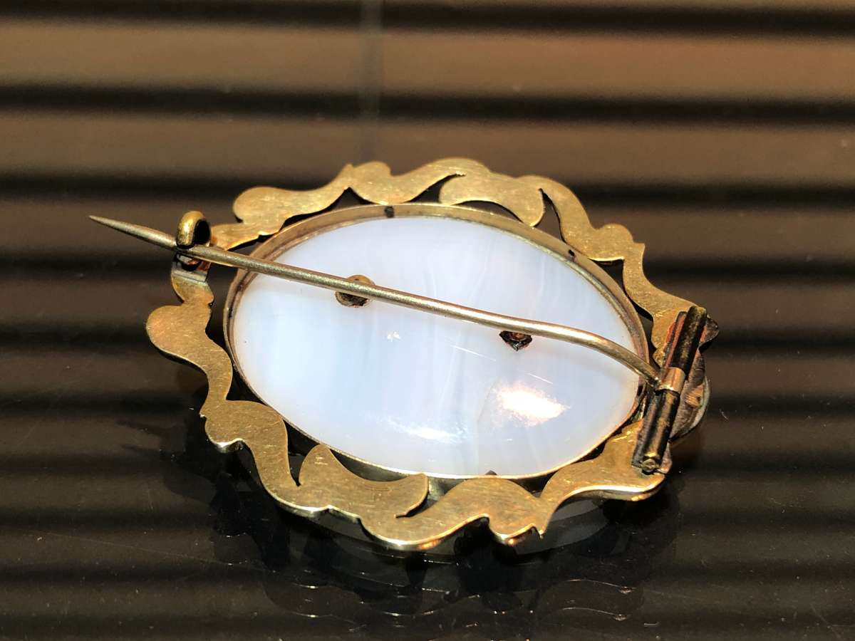 Antique Victorian Chalcedony Forget me Not Brooch