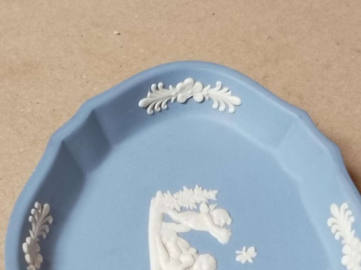 VINTAGE WEDGWOOD JASPERWARE OVAL TRINKET DISH