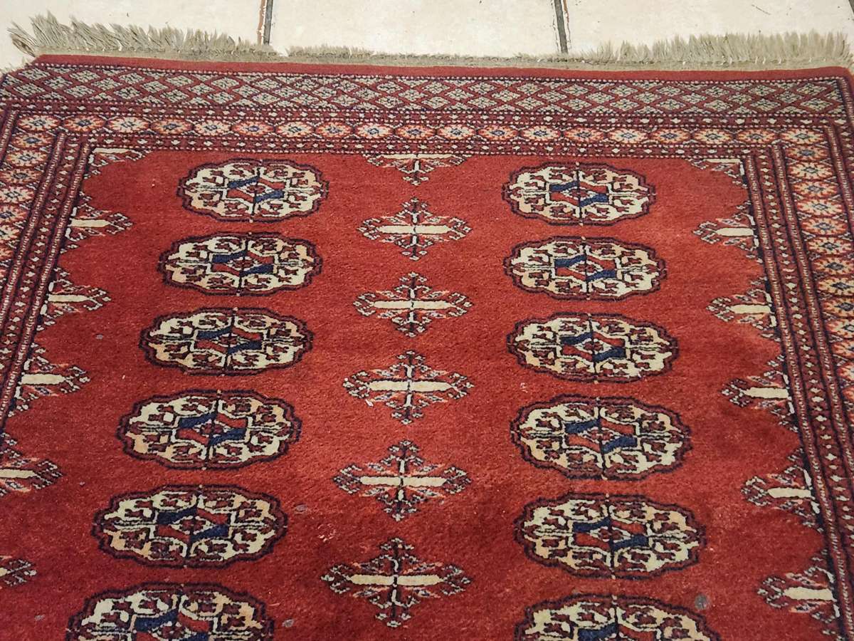 Vintage Pure Wool Hand Knotted Persian Carpet