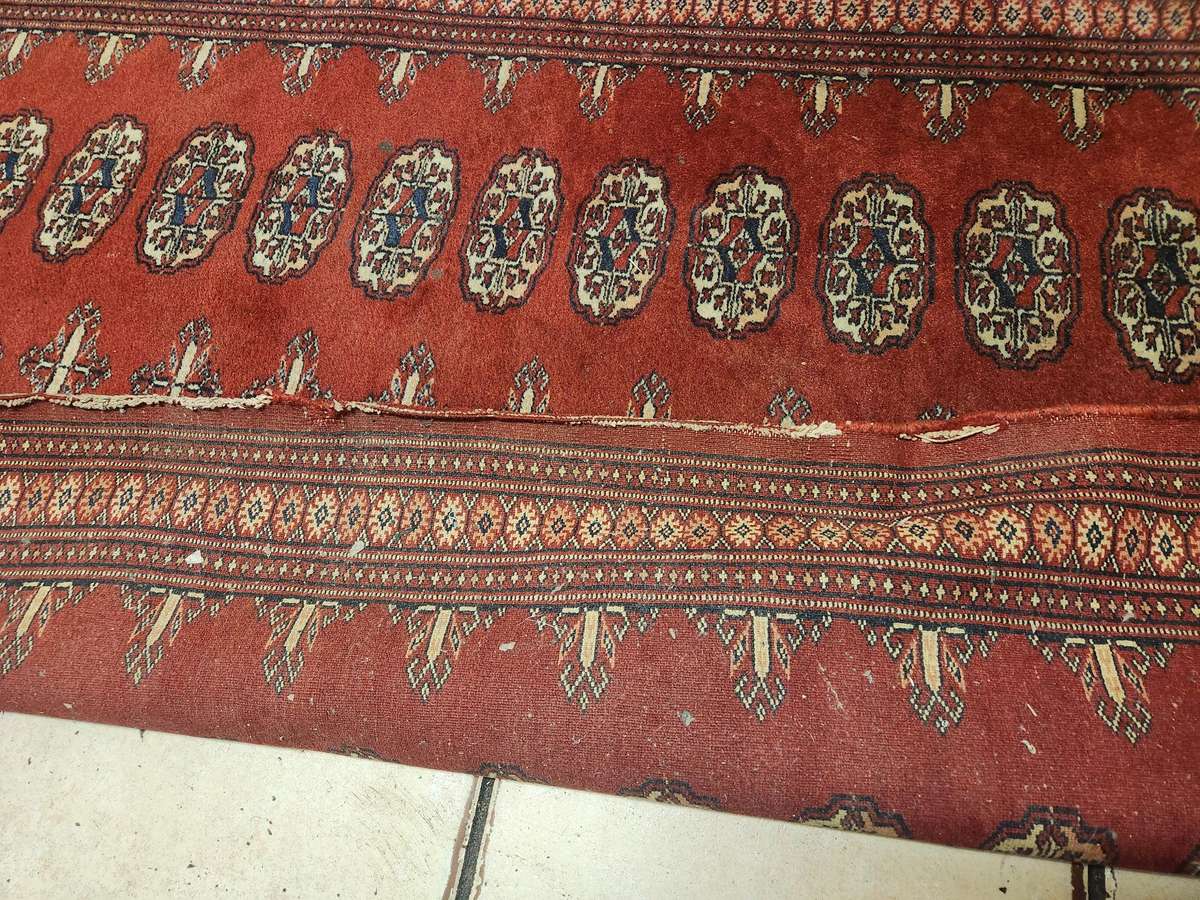 Vintage Pure Wool Hand Knotted Persian Carpet