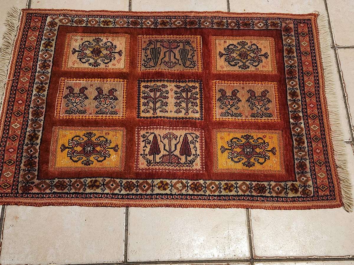 Vintage Hand Knotted Pure Wool Bakhtiari Persian Rug