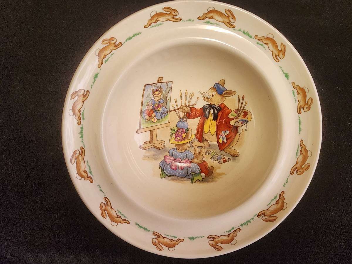 VINTAGE ROYAL DOULTON BUNNYKINS BOWL