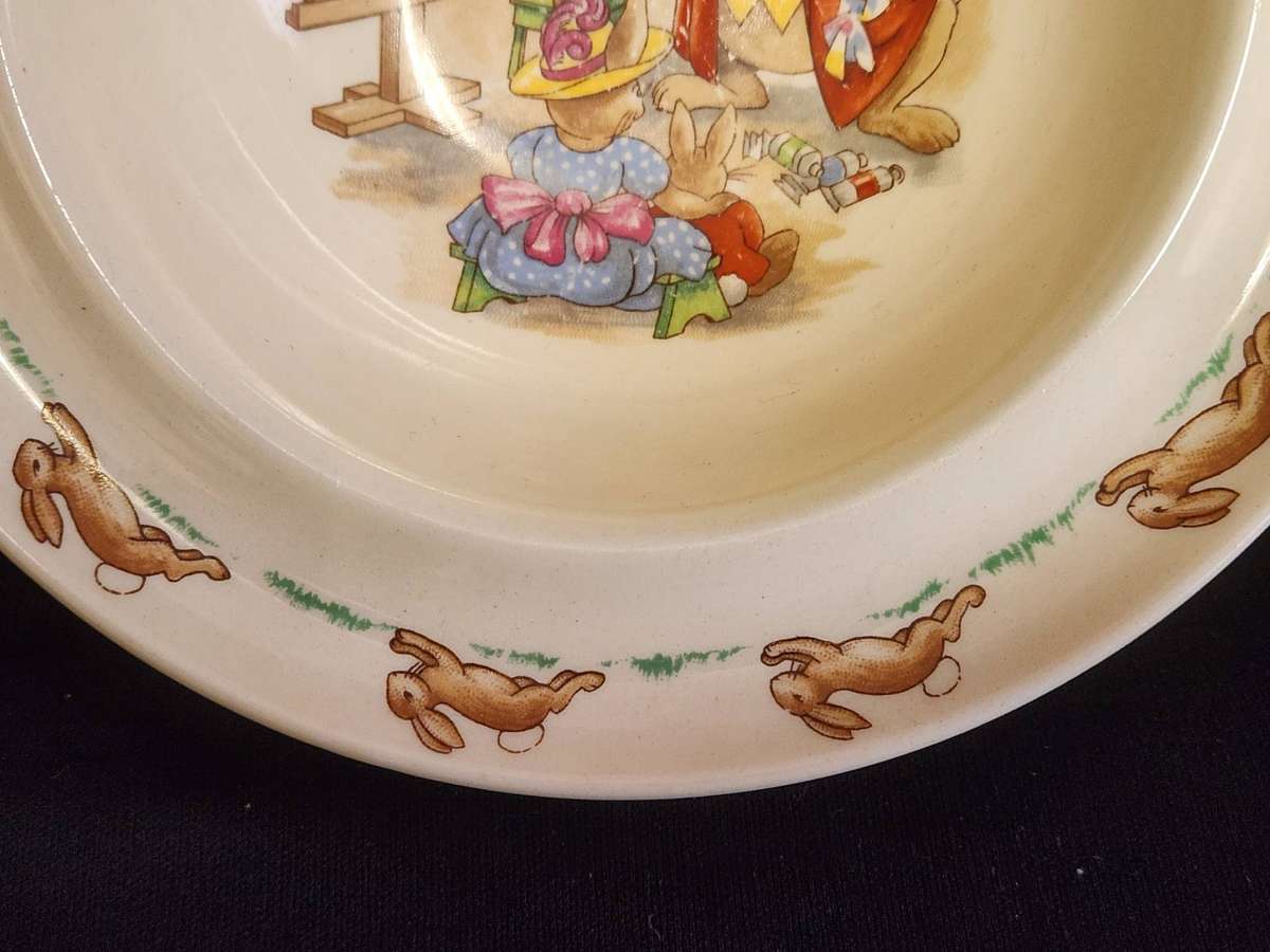 VINTAGE ROYAL DOULTON BUNNYKINS BOWL