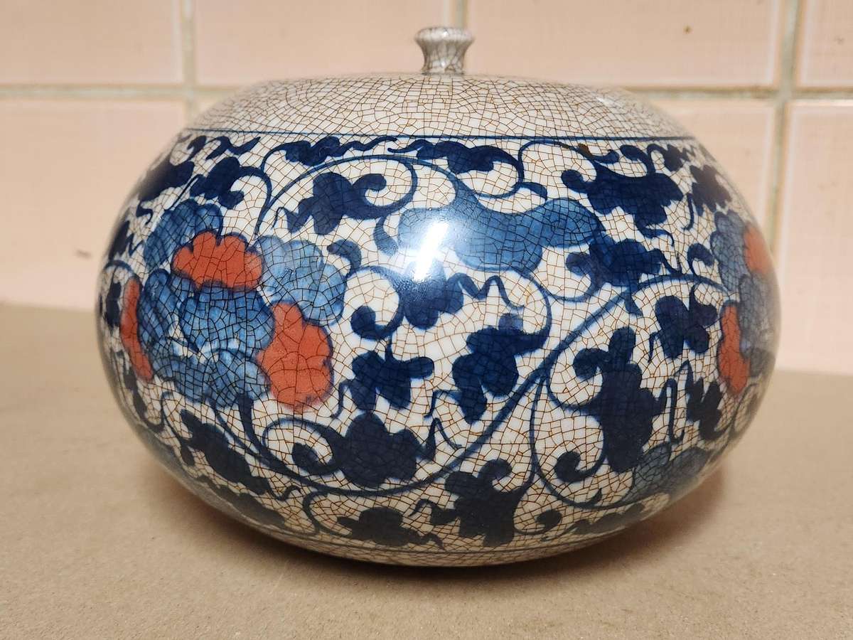 VINTAGE 20TH CENTURY ORIENTAL CRACKLE GLAZE LIDDED JAR