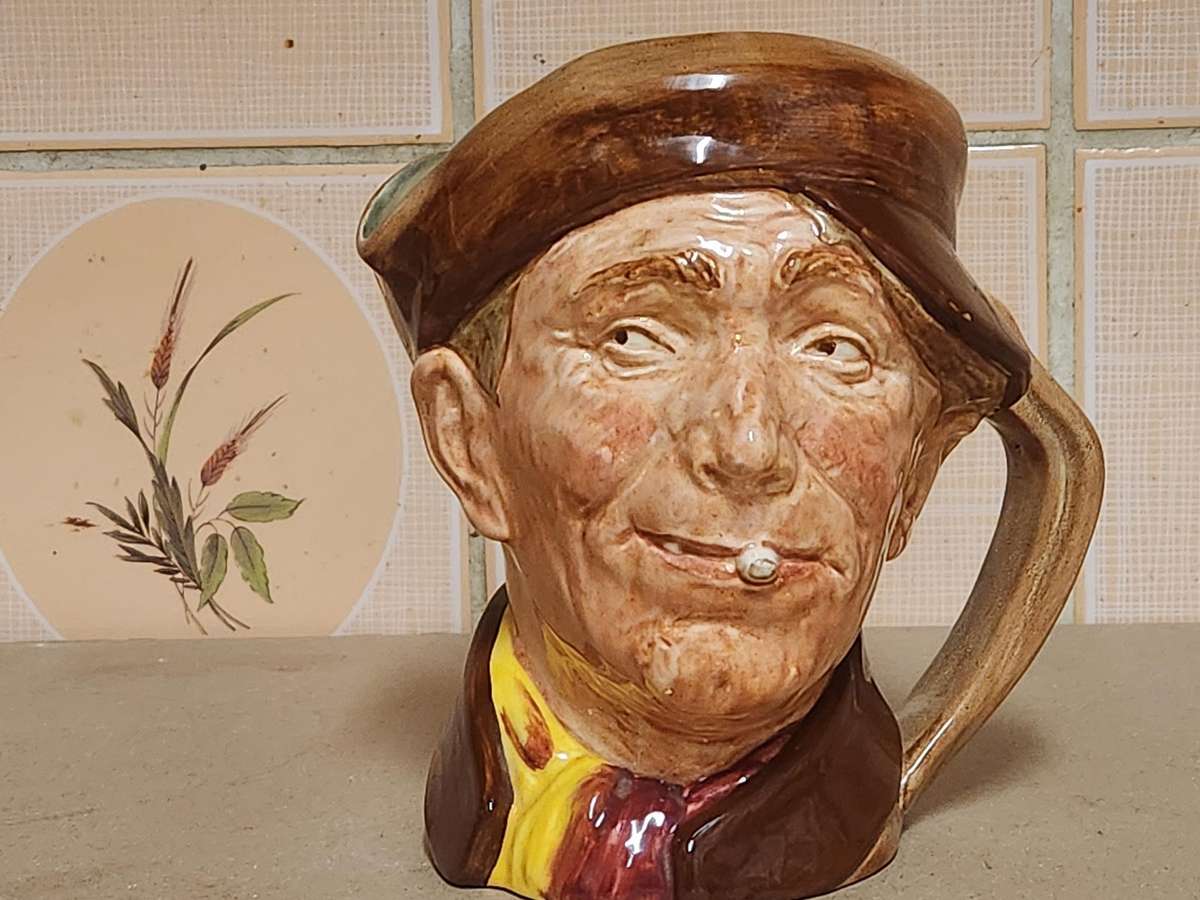 ROYAL DOULTON LARGE CHARACTER JUG APPY