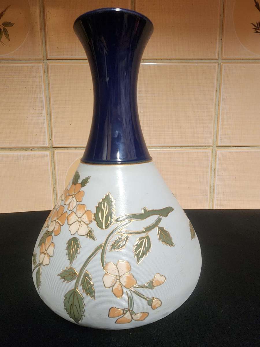 1920s ART DECO LOVATTS LANGLEY LEADLESS GLAZE VASE