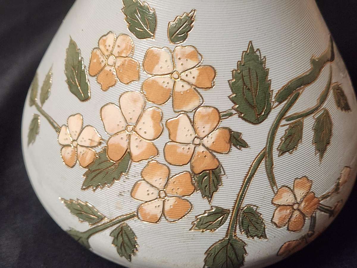 1920s ART DECO LOVATTS LANGLEY LEADLESS GLAZE VASE