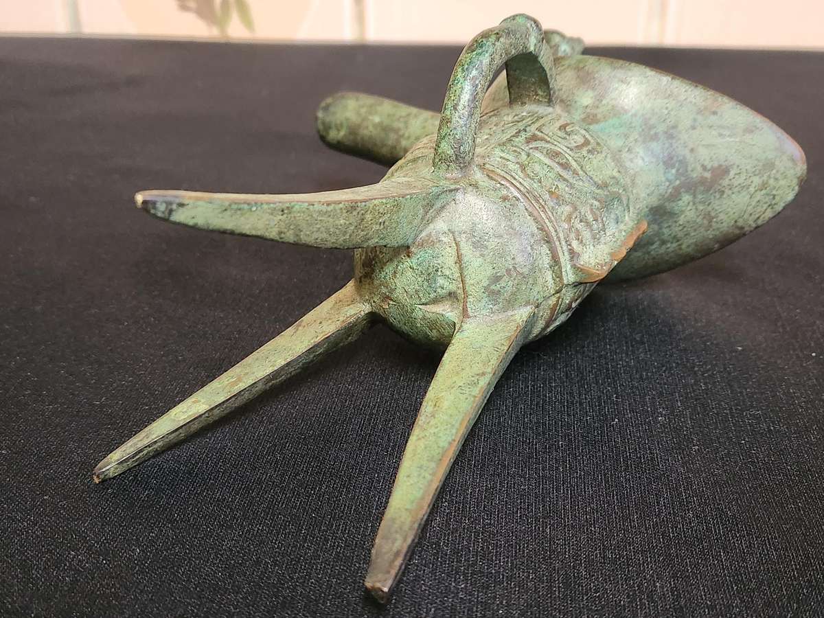 Antique Chinese Bronze Jue Tripod Wine Vessel