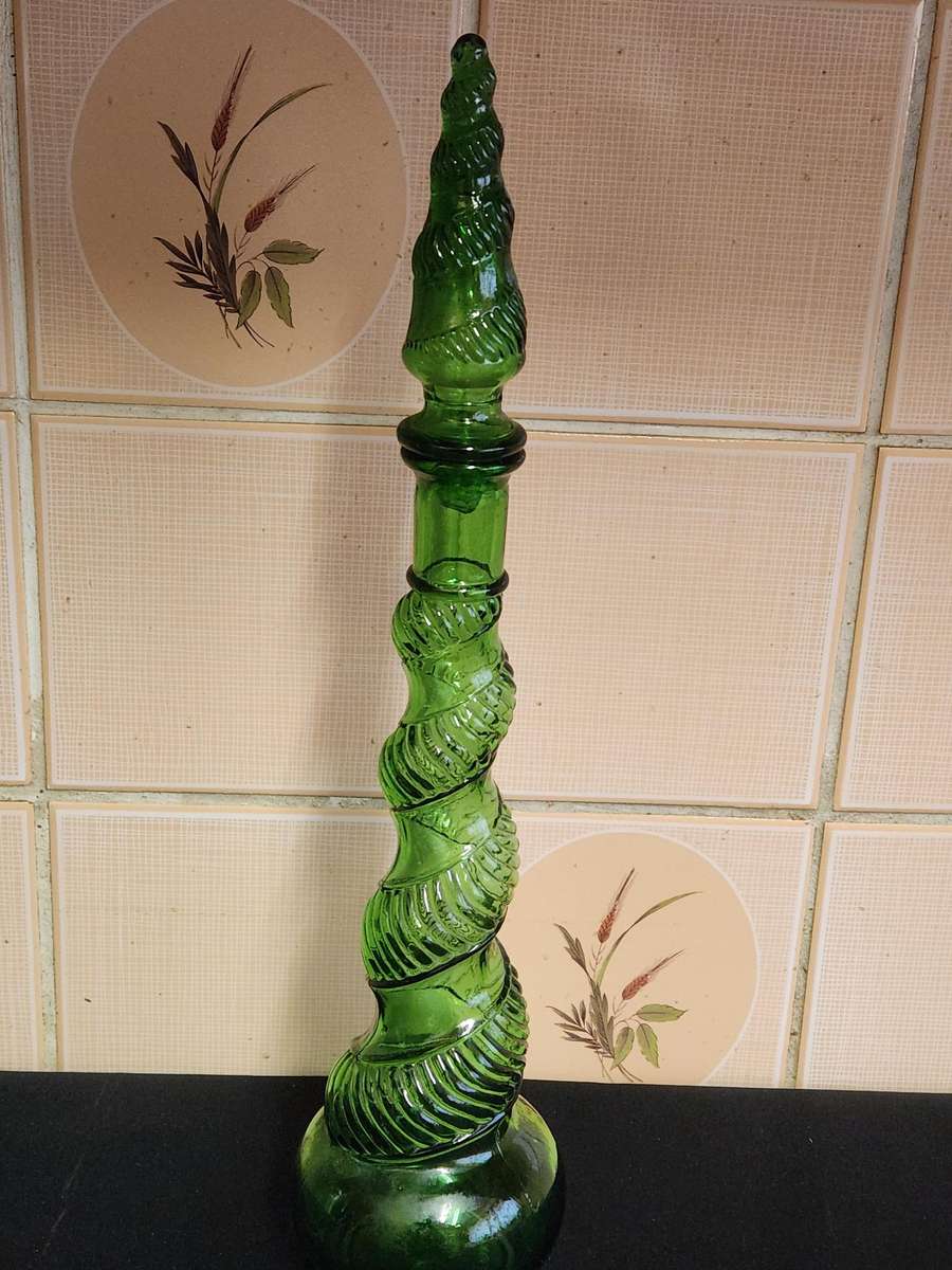 VINTAGE ITALIAN DEPOSE EMERALD GREEN TWIST SNAKE SPIRAL GENIE BOTTLE