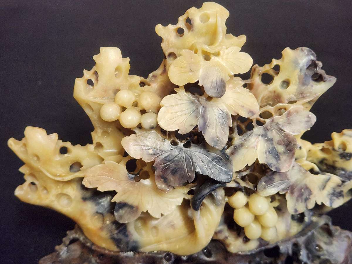 HAND CARVED CHINESE NATURAL SOAPSTONE SCULPTURE 1 OF 3