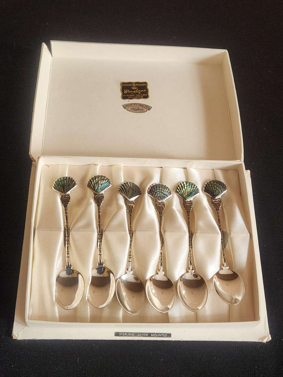 ATAAHUA STERLING SILVER AND PAUA SHELL INLAY COFFEE SPOON SET