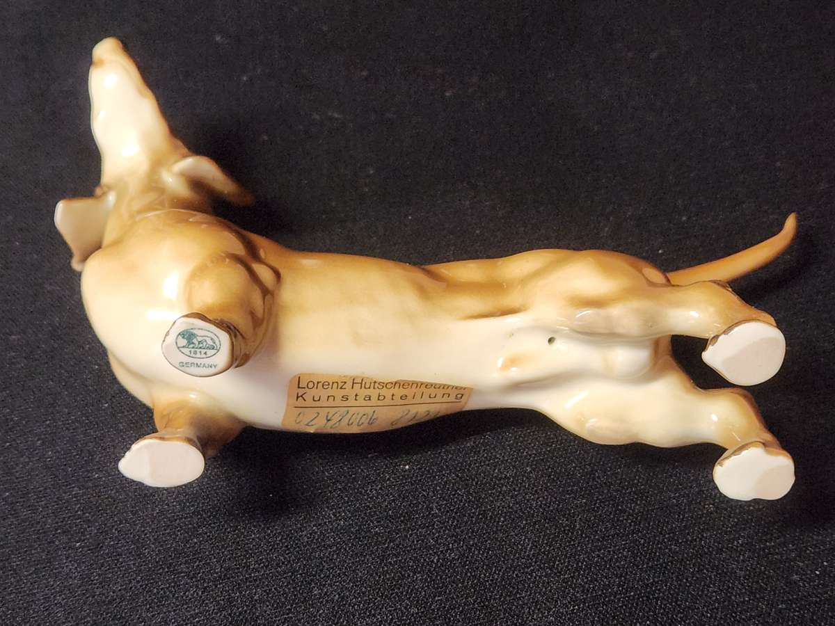 VINTAGE LORENZ HUTSCHENREUTHER KUNSTABTEILUNG DACHSHUND
