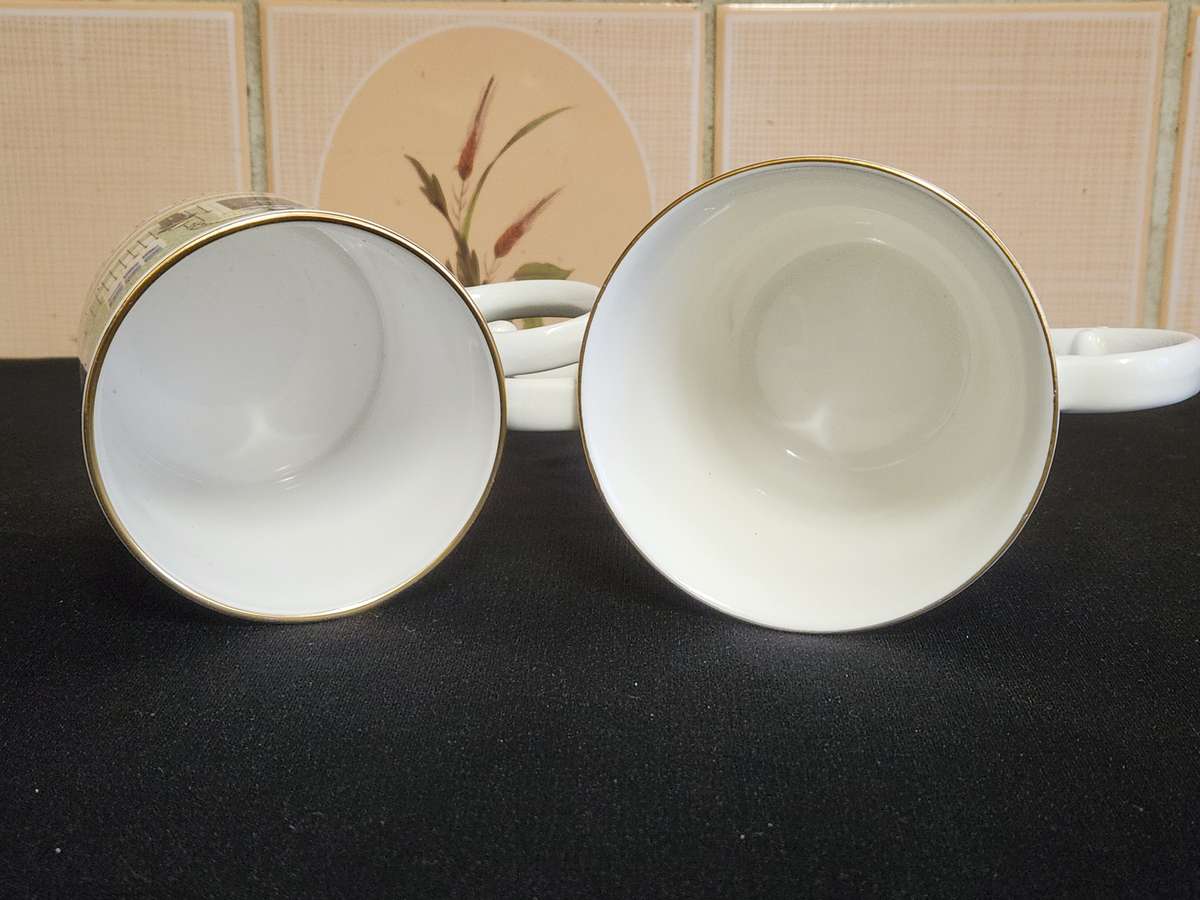 WINSTON CHURCHILL AND MARGARET THATCHER COMMEMORATIVE MUGS