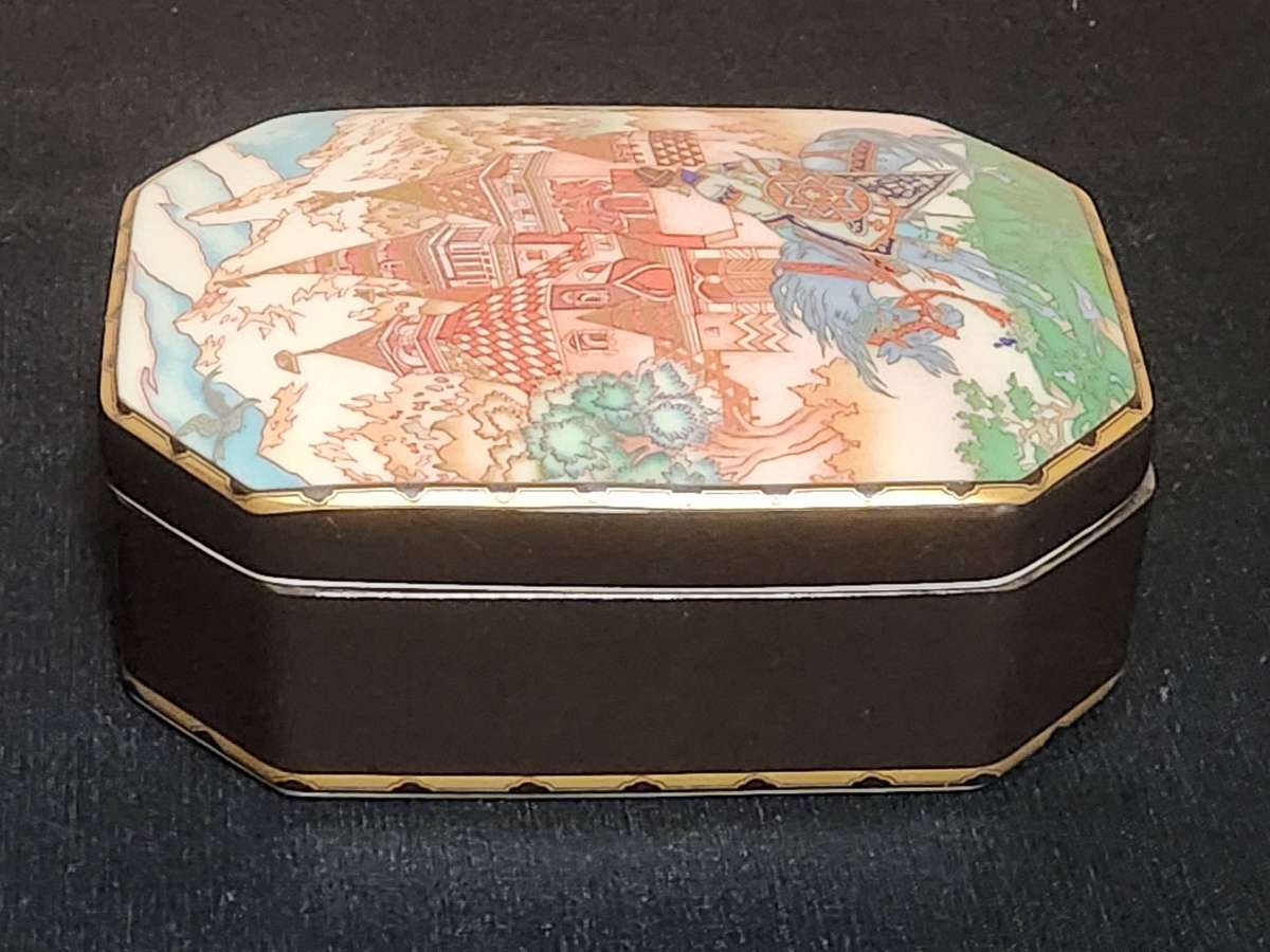 Vintage Villeroy and Boch Heinrich Russian Fairy Tales Trinket Box