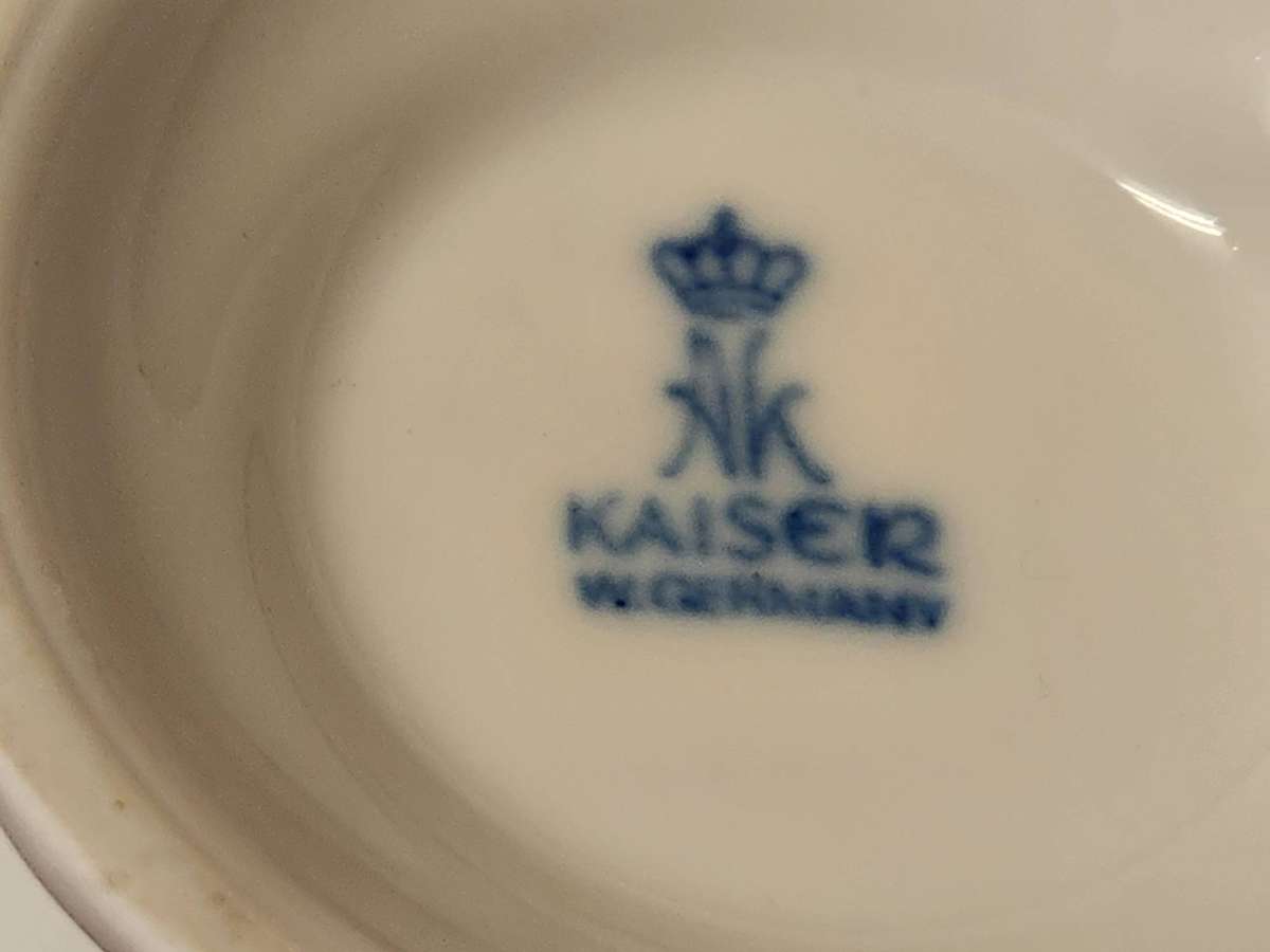 Vintage Kaiser West Germany Porcelain Lidded Bowl