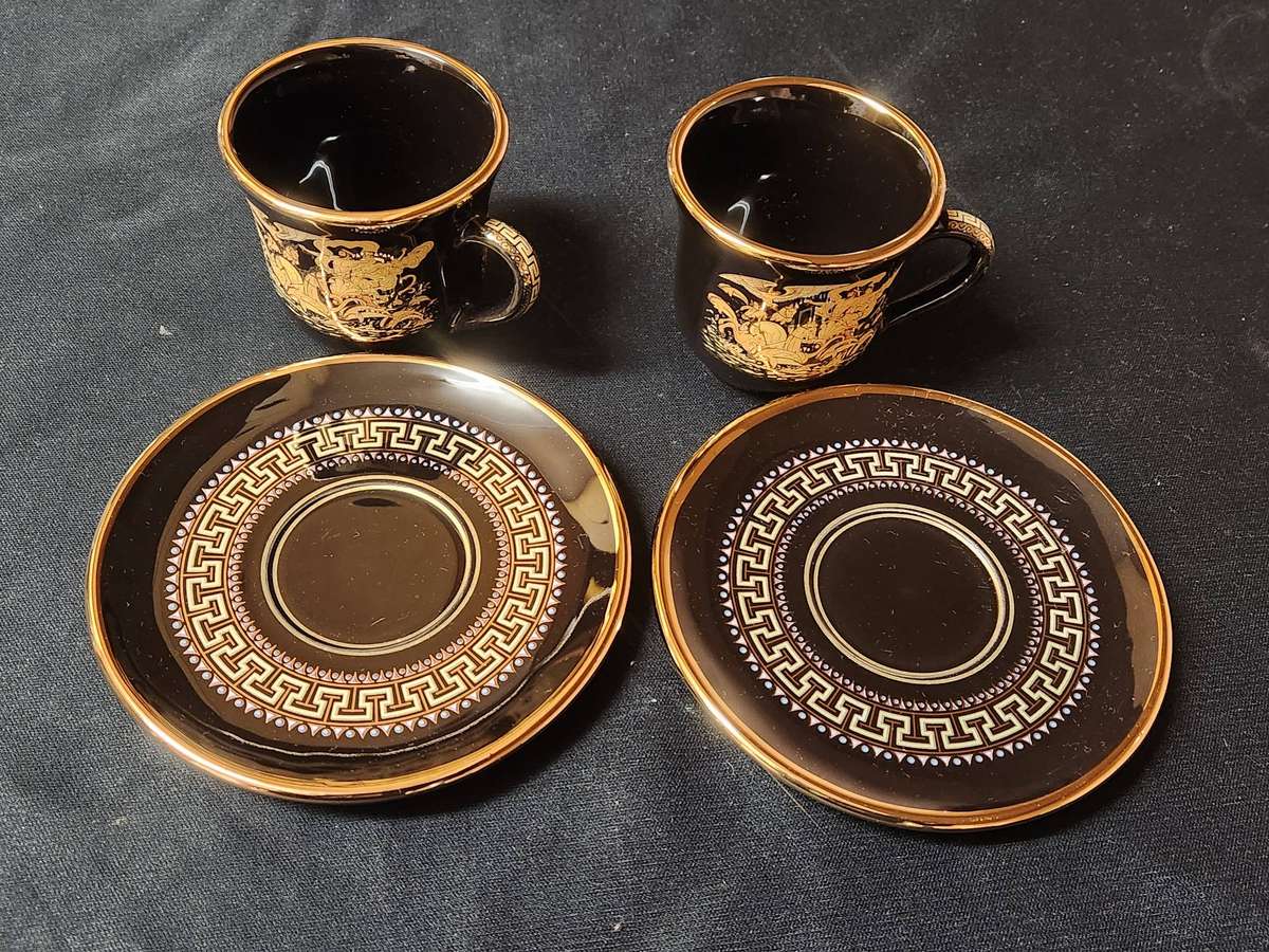 PAIR OF FOUR HANDMADE IN GREECE DEMITASSE CUPS AND SAUCERS WITH A 24 K GOLD FINISHING