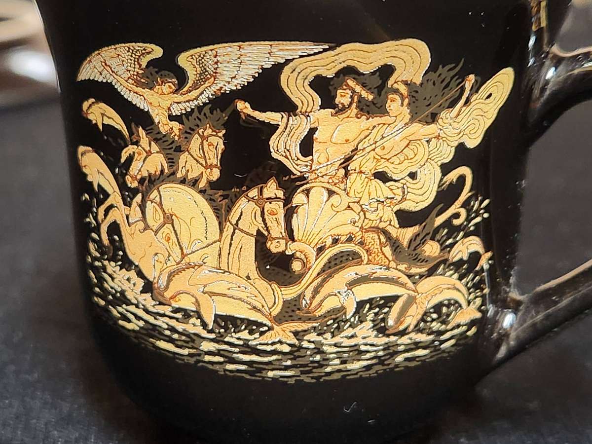 PAIR OF FOUR HANDMADE IN GREECE DEMITASSE CUPS AND SAUCERS WITH A 24 K GOLD FINISHING