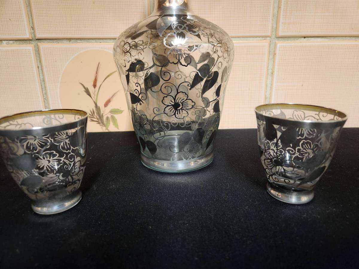 VINTAGE STERLING SILVER OVERLAY DECANTER AND TWO LIQUEUR GLASSES