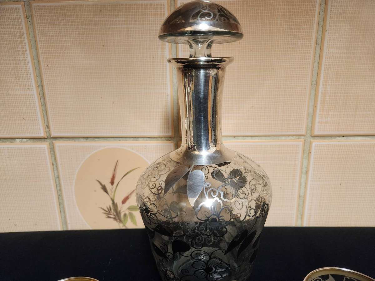 VINTAGE STERLING SILVER OVERLAY DECANTER AND TWO LIQUEUR GLASSES