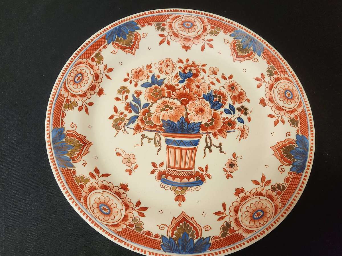 RARE ROYAL DELFT PIJNACKER IMARI STYLE PLATE