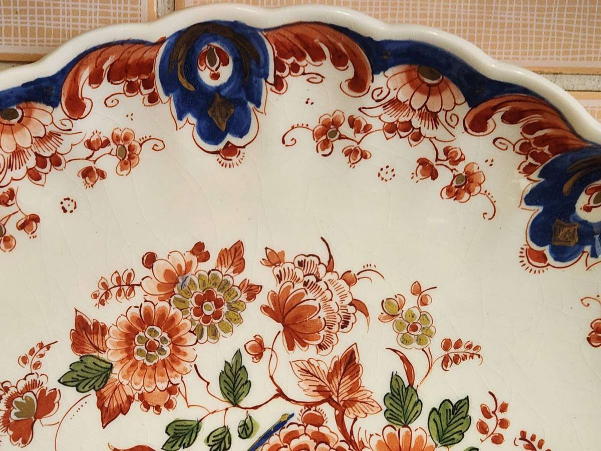 RARE ROYAL DELFT PIJNACKER IMARI STYLE LARGE CHARGER