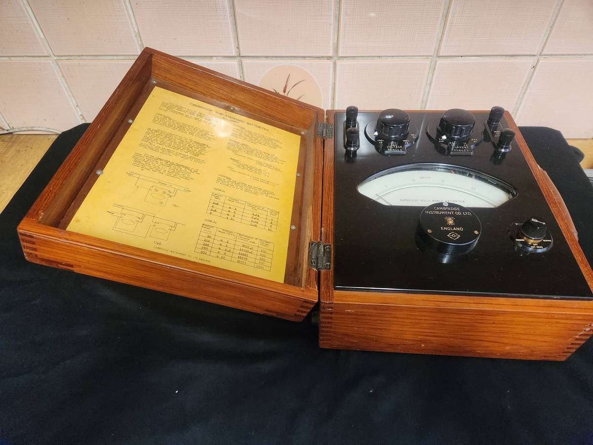 VINTAGE CAMBRIDGE SUB-STANDARD WATTMETER