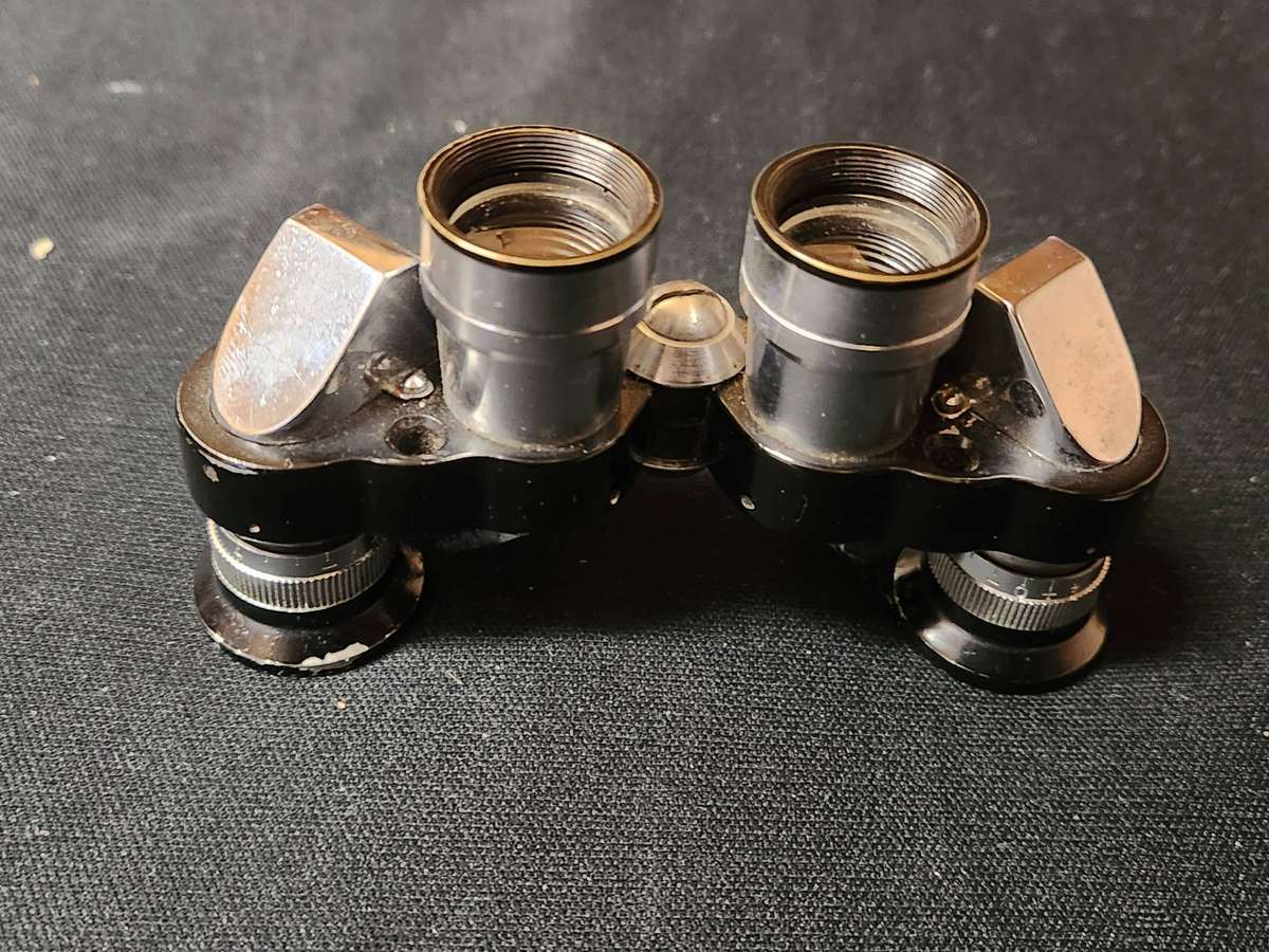 VINTAGE KANEL 6 X 15 OPERA BINOCULARS