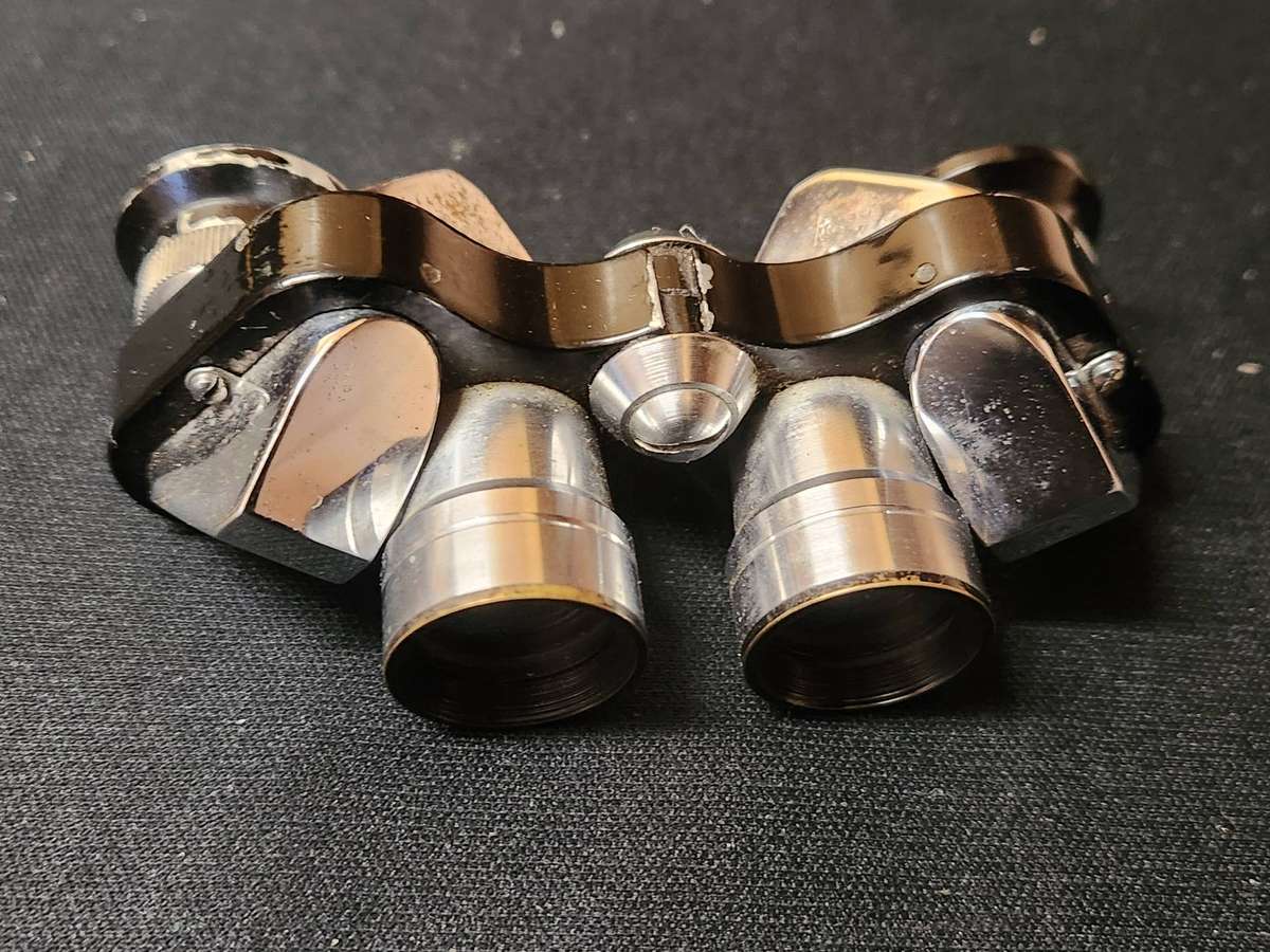 VINTAGE KANEL 6 X 15 OPERA BINOCULARS