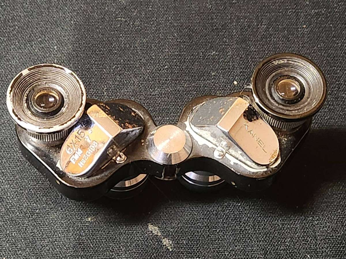 VINTAGE KANEL 6 X 15 OPERA BINOCULARS