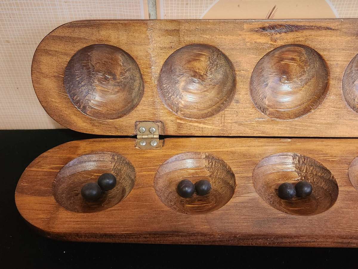 VINTAGE HAND CARVED WOODEN MANCALA BOARD GAME