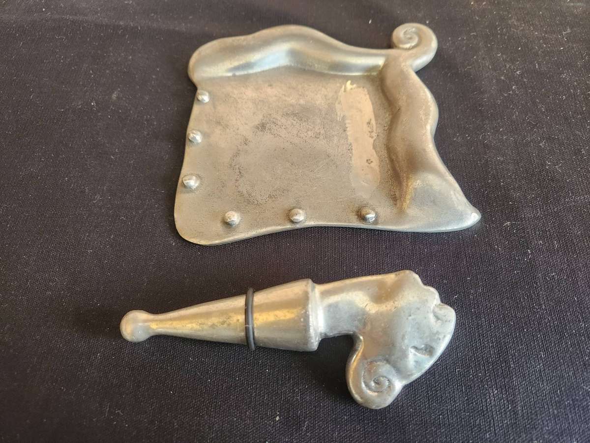 Carrol Boyes early design notepad and bottle stopper