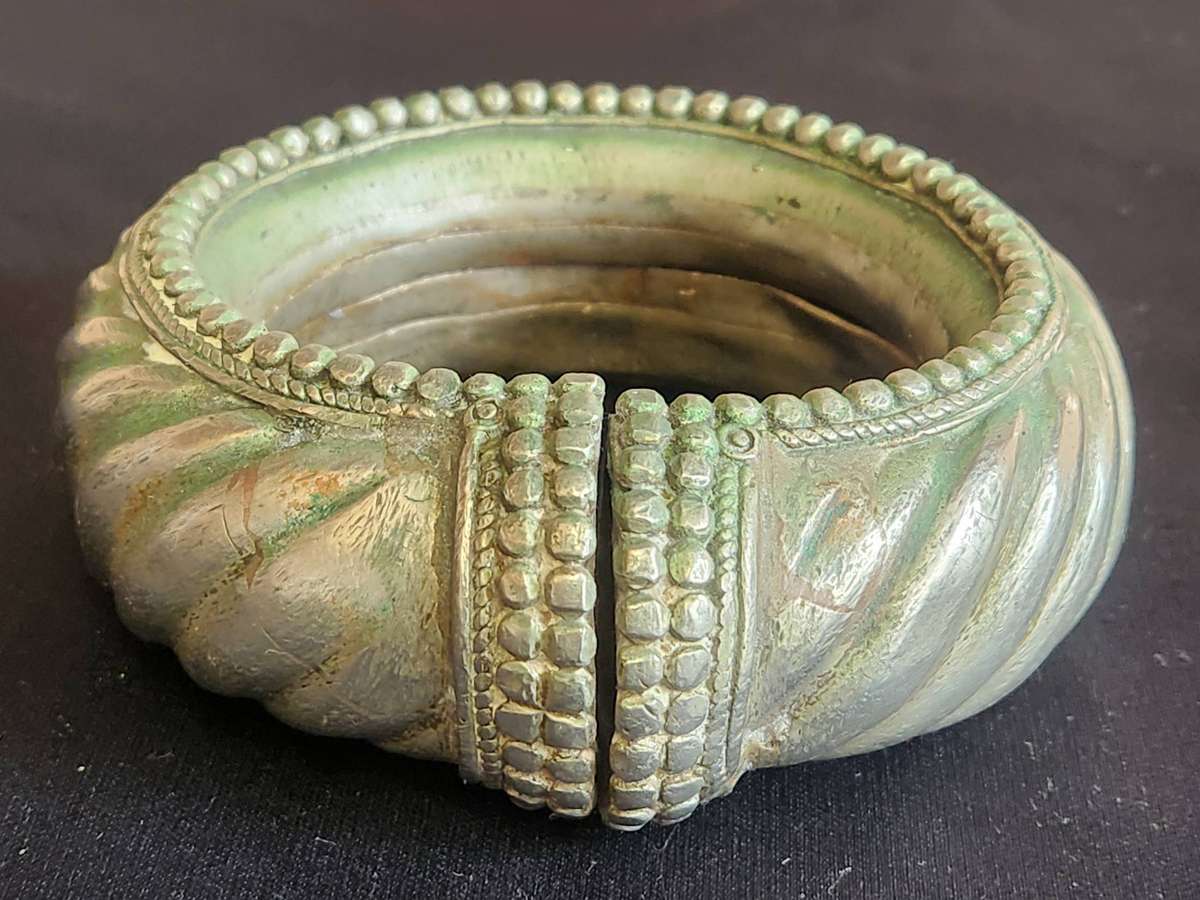 Rare Antique 1800's North African Omani Slave Bangle